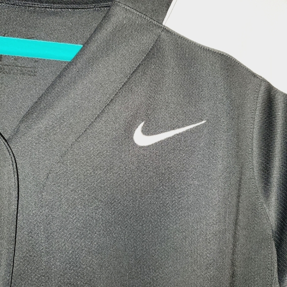 Nike NWT Short Sleeve Button Down Softball Jersey 155 - Picture 9 of 9